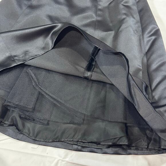 BCBG MaxAzria Black Strapless A-line Dress Size 8 - Picture 3 of 8